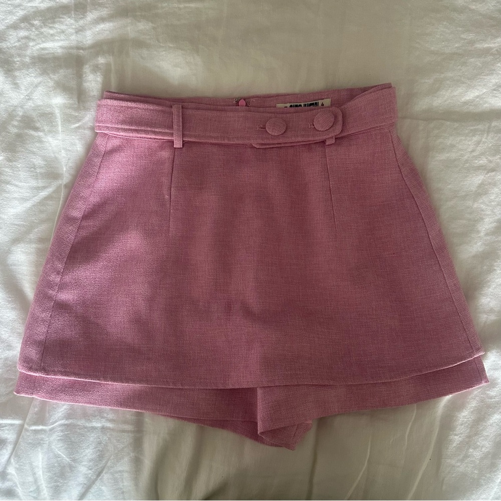 Ciao Lucia Pink Skorts Tailored High-Waisted Design